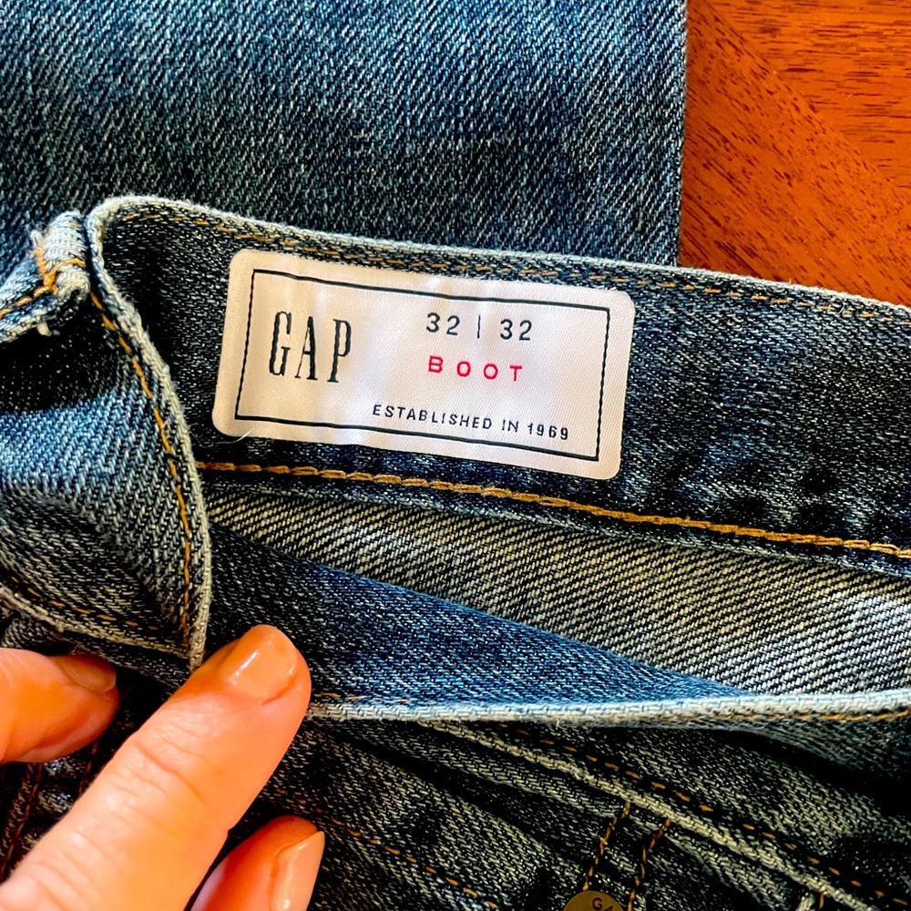 GAP Men’s Boot cut jeans
